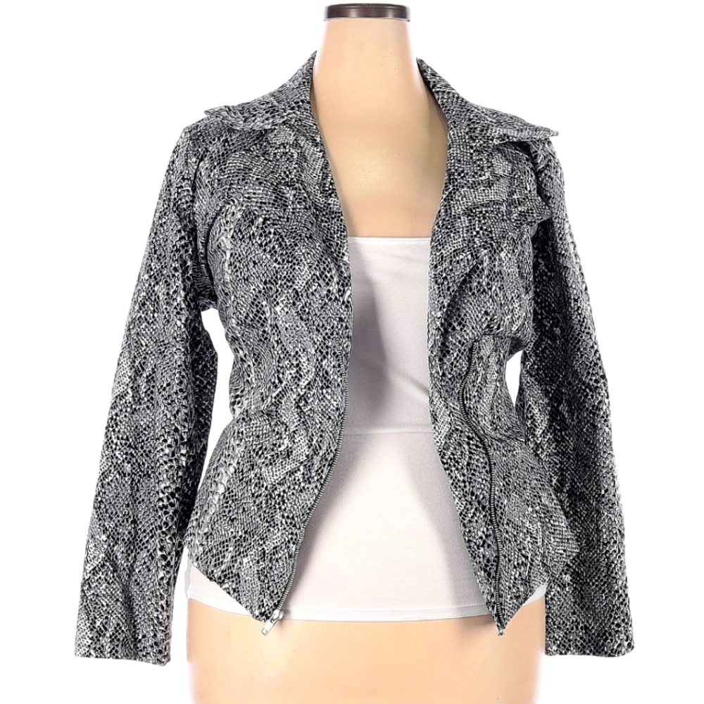 Snake skin patterned blazer